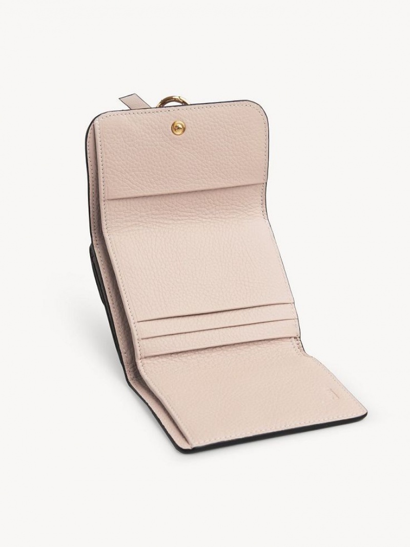 Petits Portefeuilles Chloe Alphabet Small Tri-fold Rose Beige | CHE-SR14290
